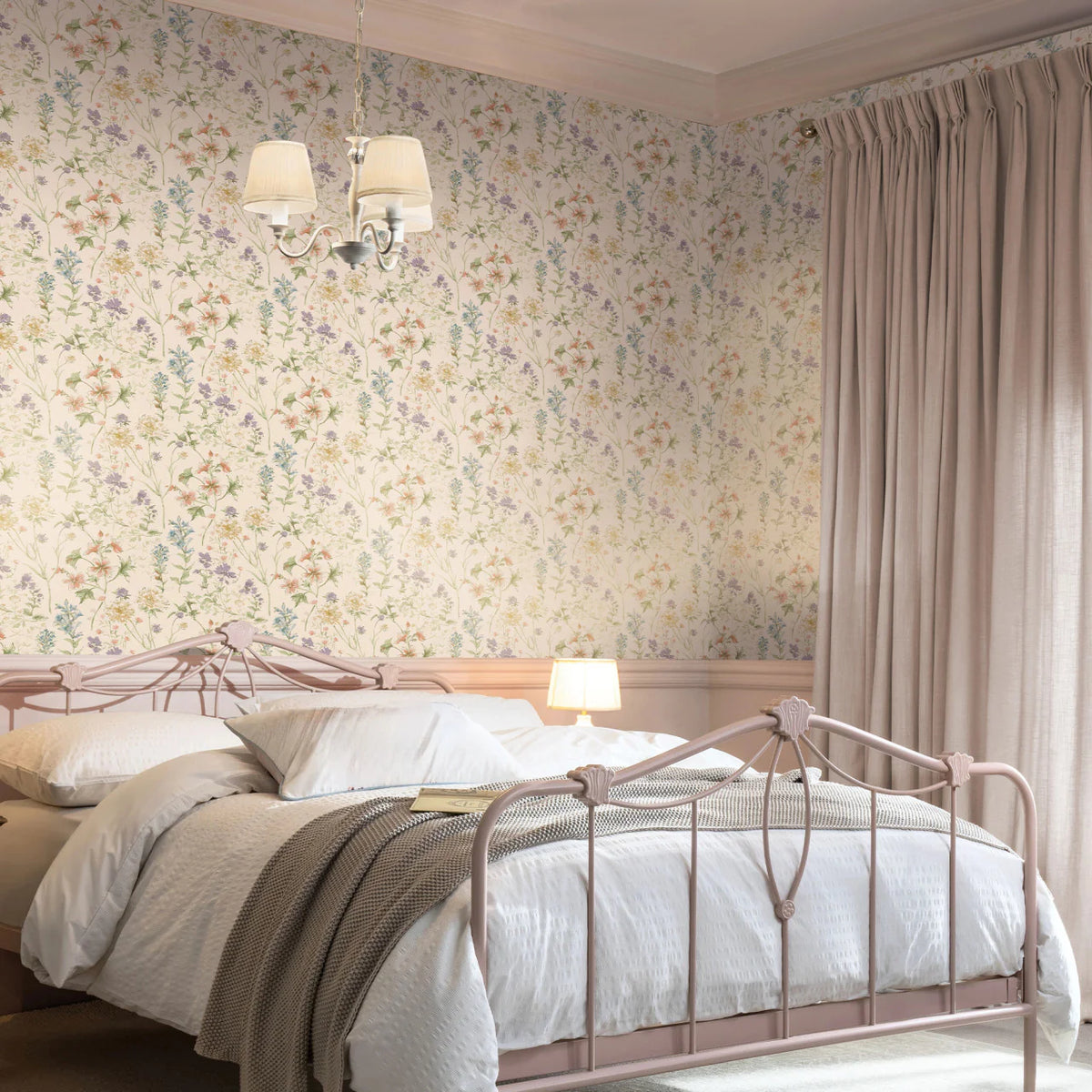 Laura Ashley Wild Meadow Wallpaper, 113363