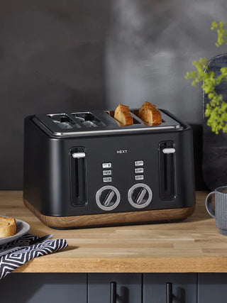 Black Bronx 4 Slice Toaster