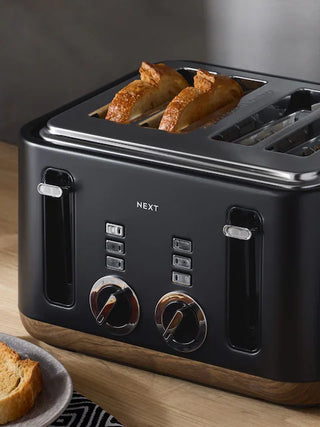 Black Bronx 4 Slice Toaster