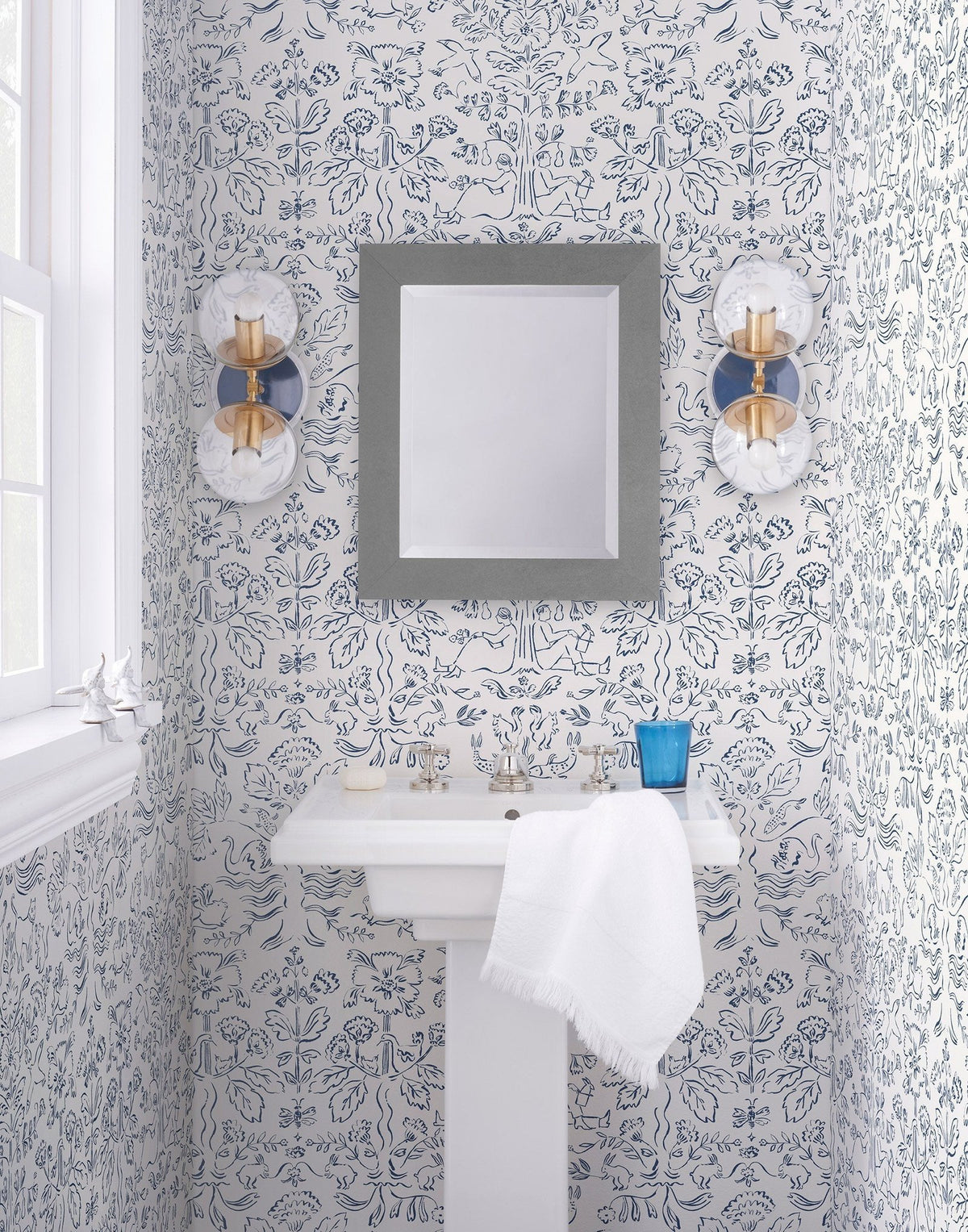 Laura Ashley Storyline Wallpaper – Edinburgh