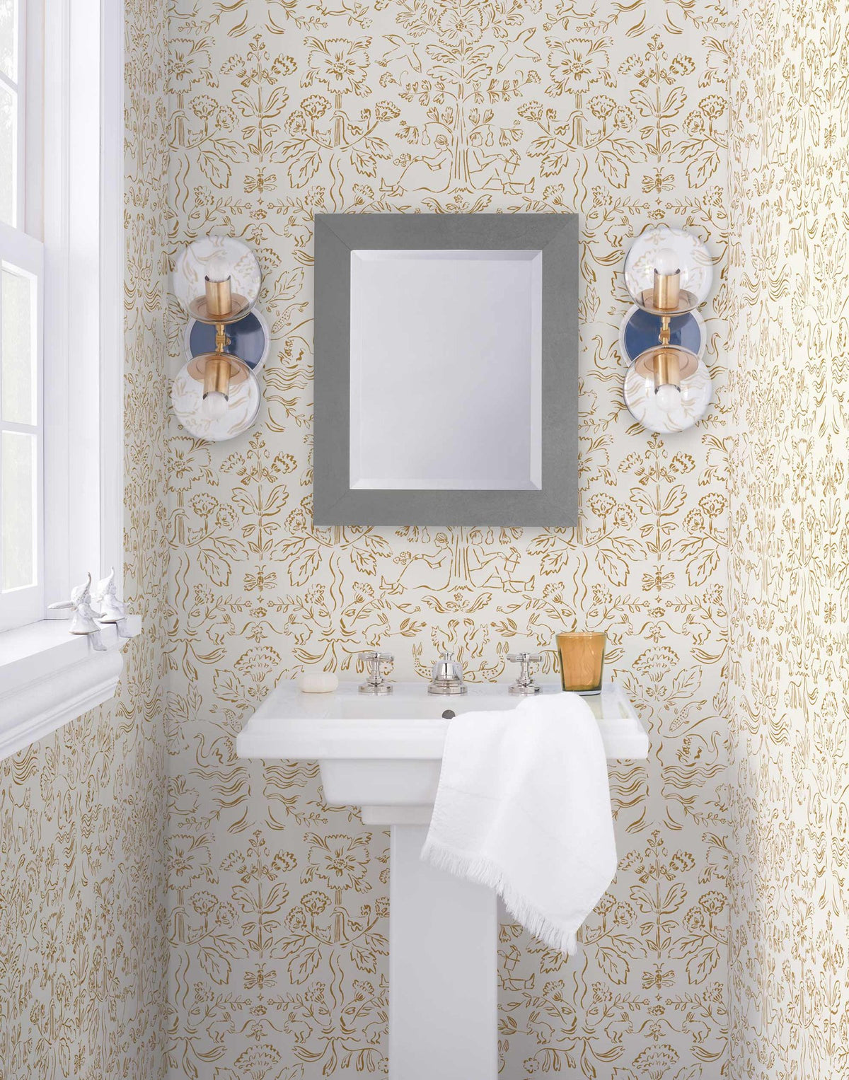 Laura Ashley Storyline Wallpaper – Edinburgh