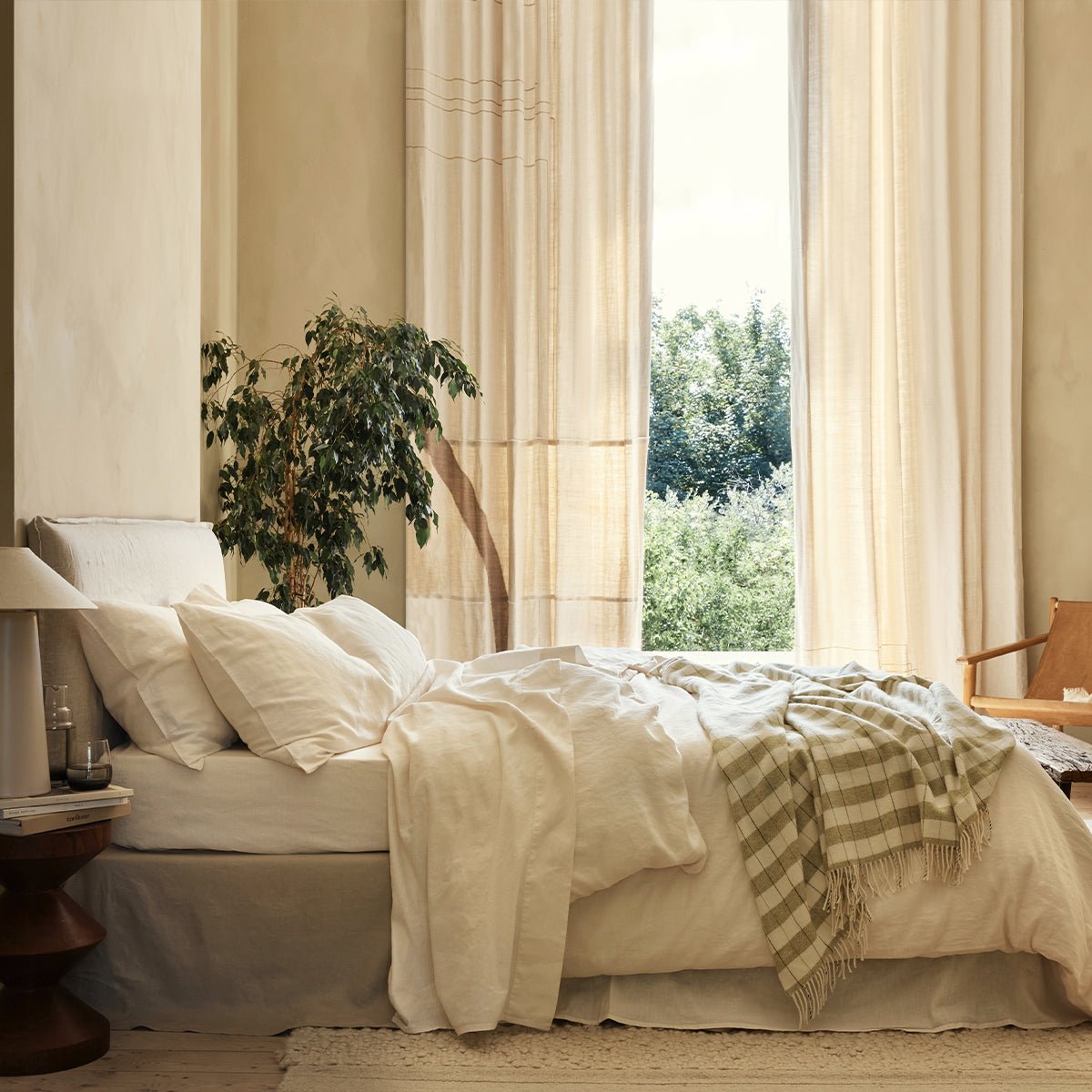 Pearl 100% Linen Duvet Cover from Laura Ashley