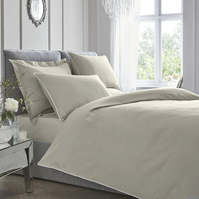 Appletree Boutique 200TC Duvet Cover Set - Silver – Laura Ashley UK