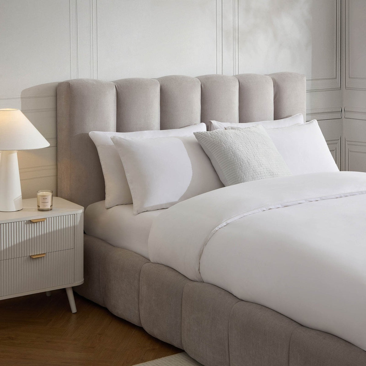 Cheshire Ottoman Storage Bed - Light Grey – Feather & Black