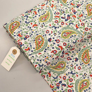 Dressmaking Floral Cotton Laura Ashley LA Lawn Fabric - Elizabeth