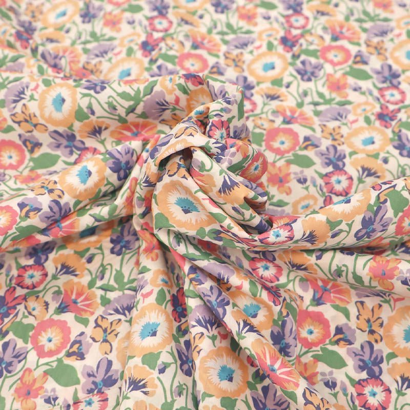Dressmaking Floral Cotton Lawn - Pansy – Laura Ashley