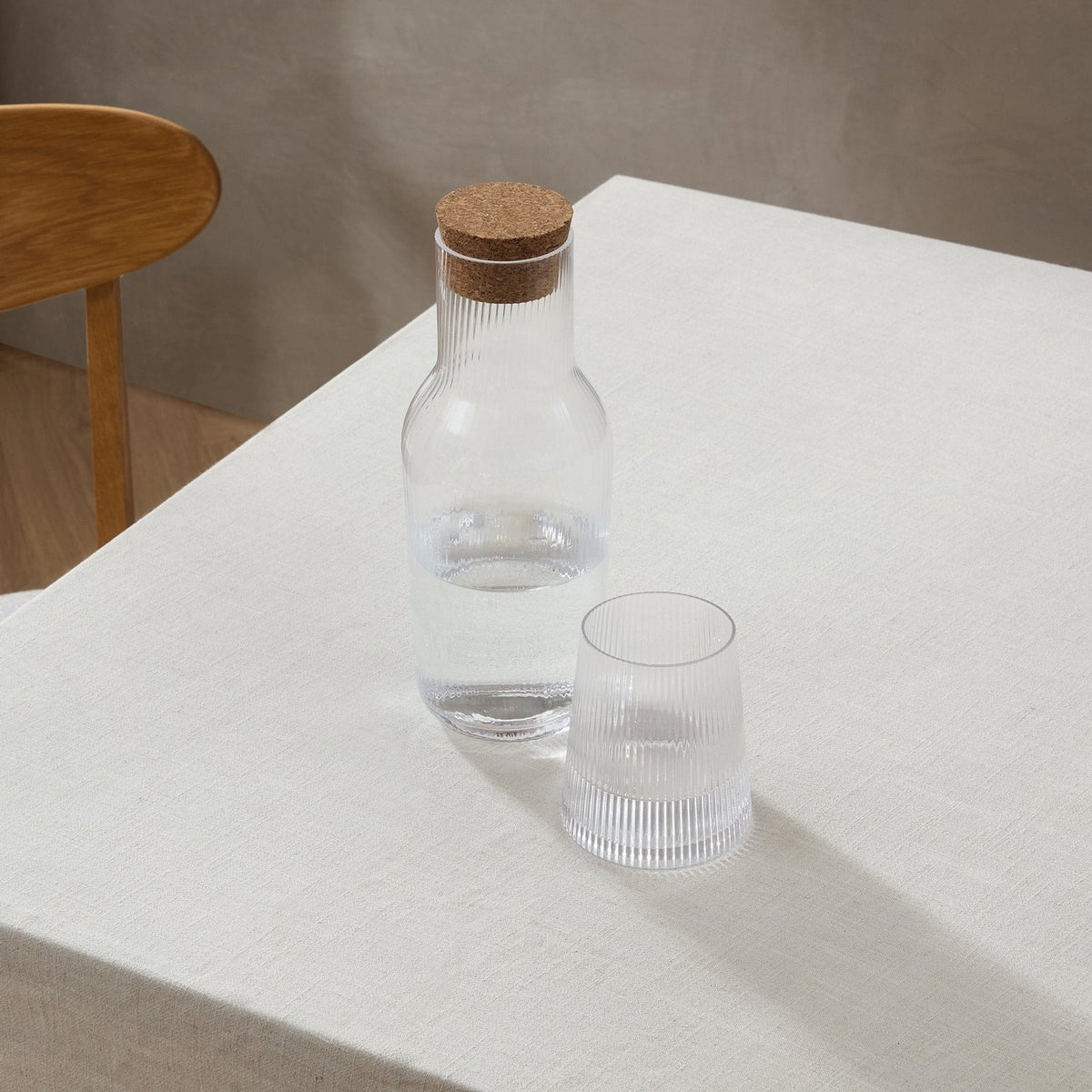 Gatsby Ripple Glass 1L Carafe - Clear – Feather & Black
