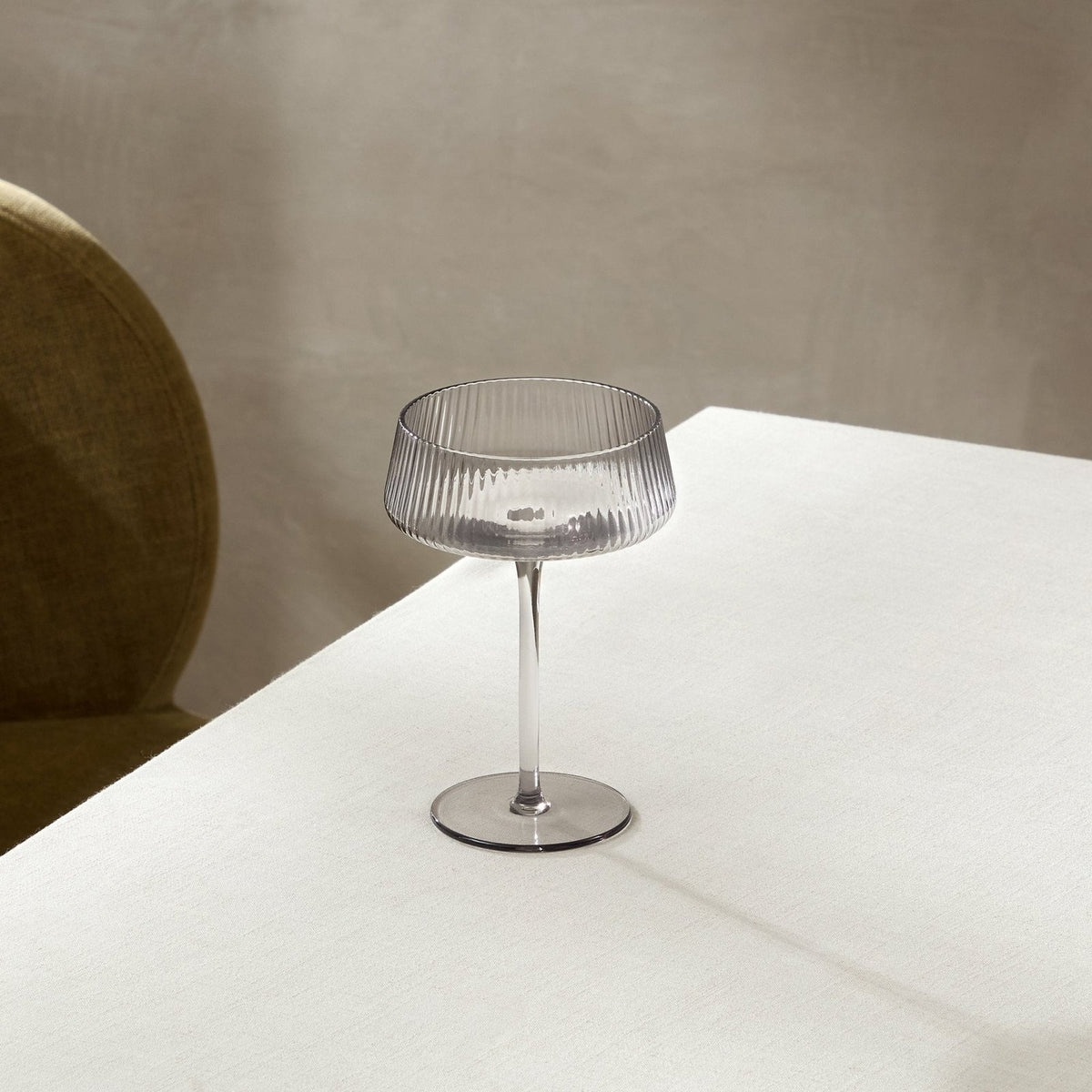 Gatsby Set of 4 Feather & Black Ripple Glass Coupes - Smoked
