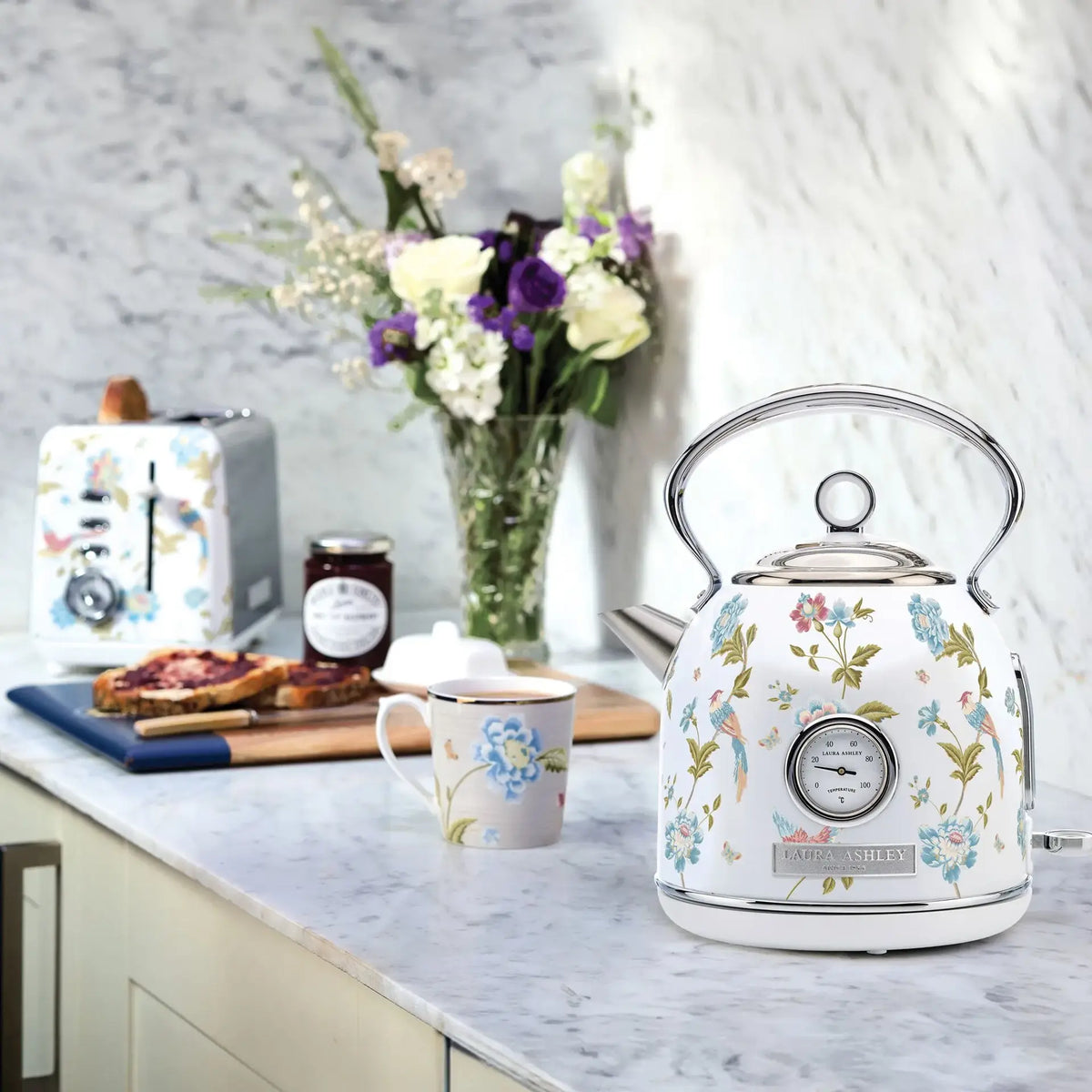 Laura Ashley 1.7L Kettle Elveden White
