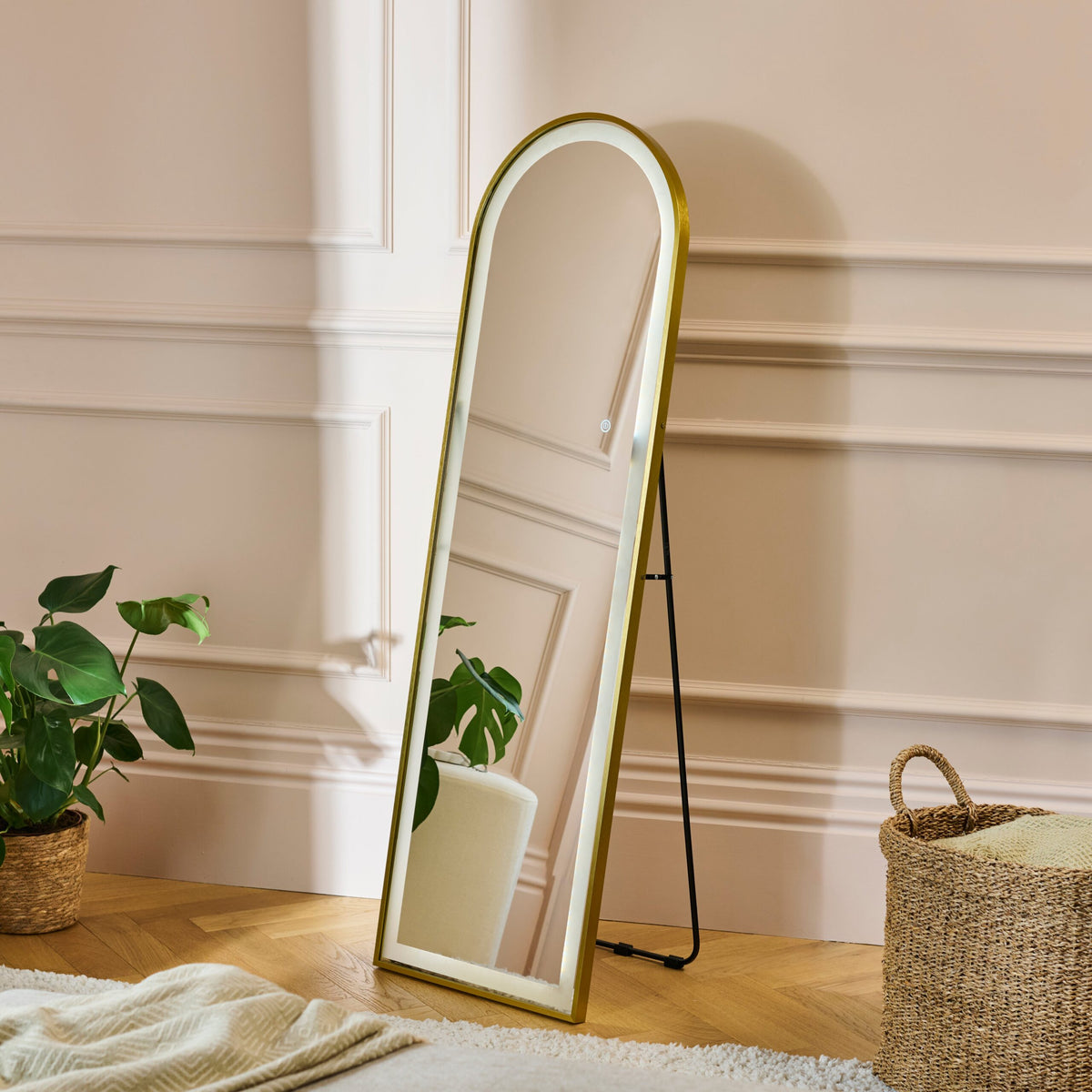Ingham 145x45cm LED Arch Mirror - Gold – Laura Ashley UK