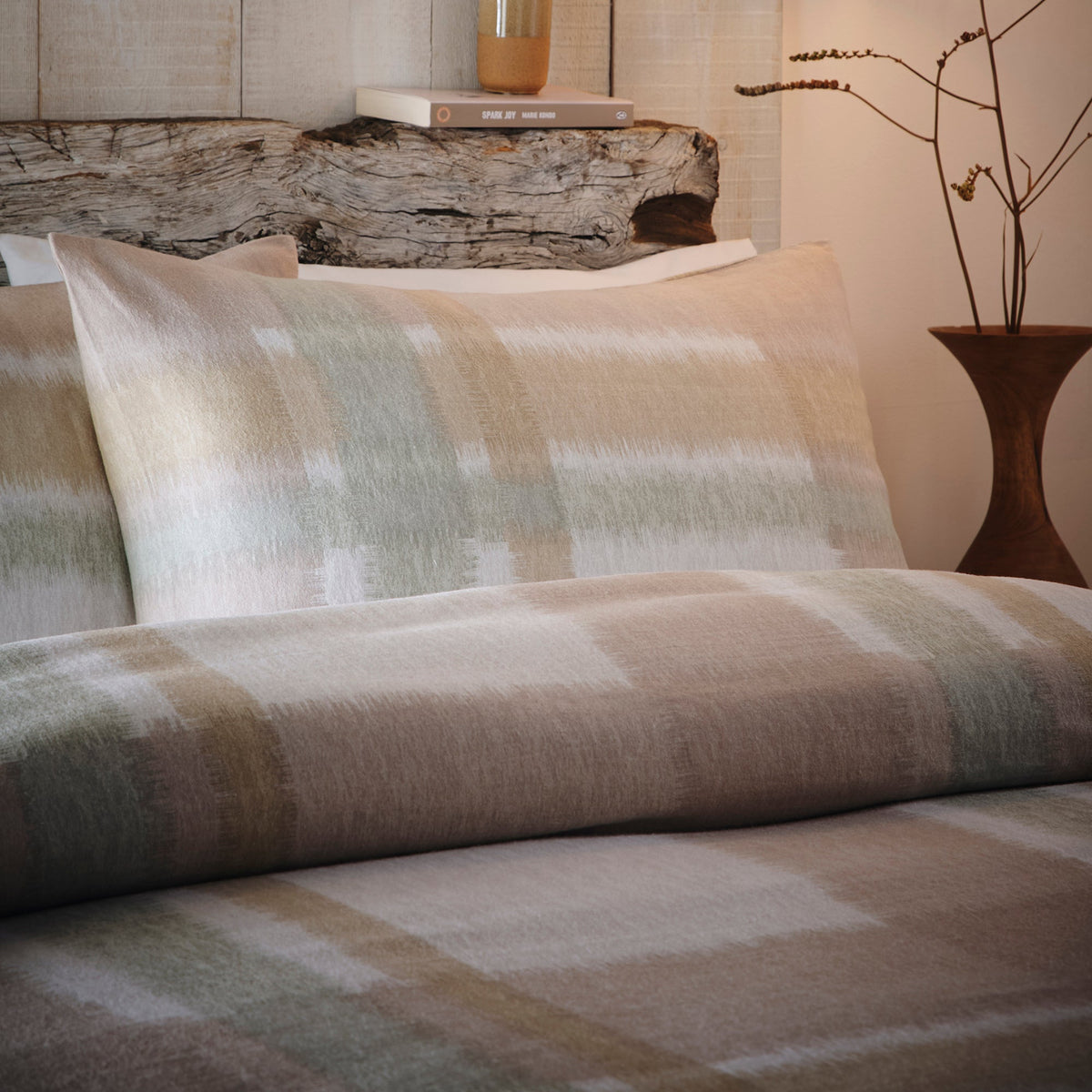 Laura Ashley Appletree Hygge Verbier Duvet Cover Set - Natural