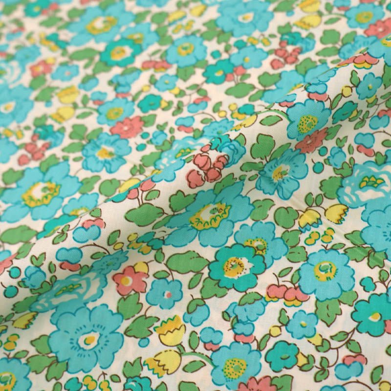 Laura Ashley Dressmaking Floral Cotton Lawn - Petal - Green