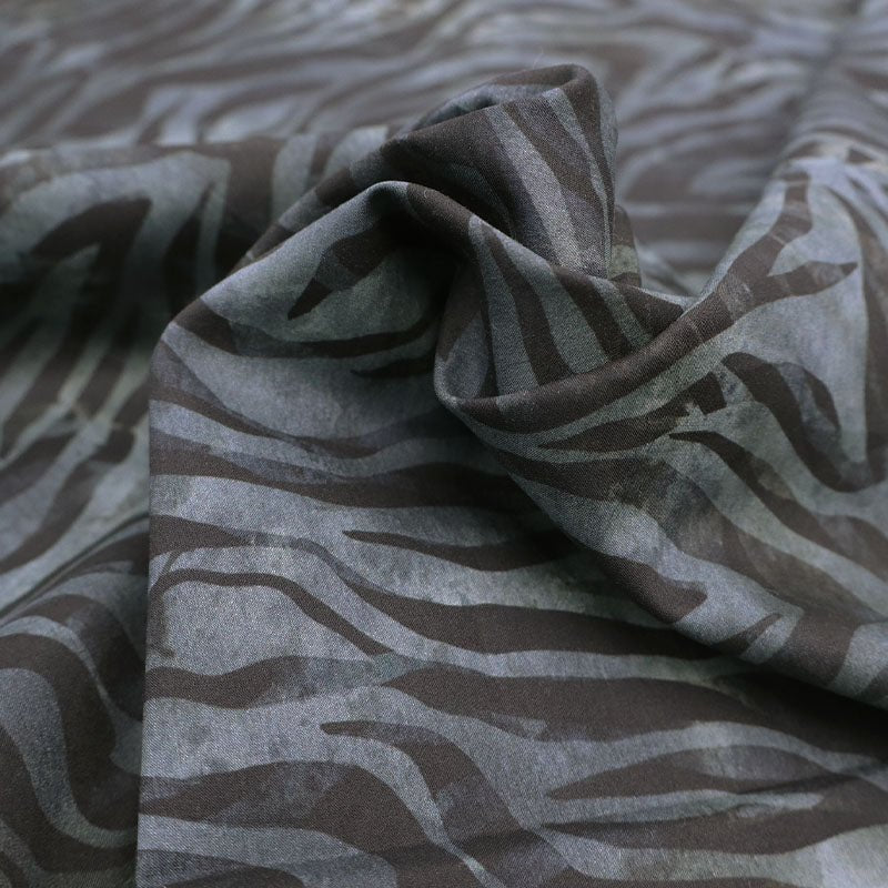 Liberty Fabrics Tana Lawn™ Cotton - Zenab - Dark Green and Black – Laura Ashley