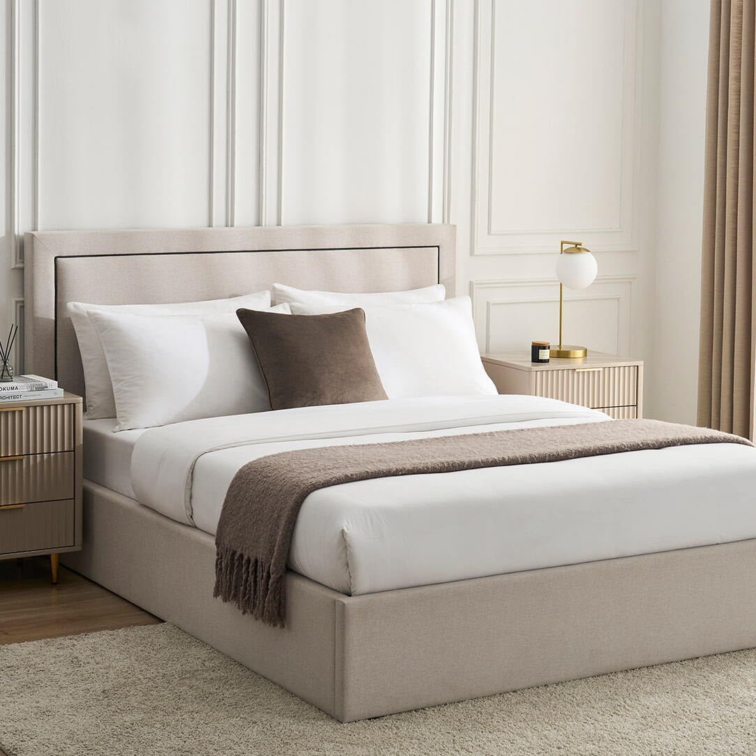 Windsor Ottoman Storage Black & Feather Bed - Natural/Black